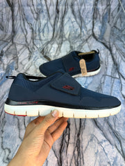 Skechers No Laces Branded Walking Shoes
