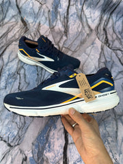 Brooks Ghost 15 Lightweight Branded Shoes