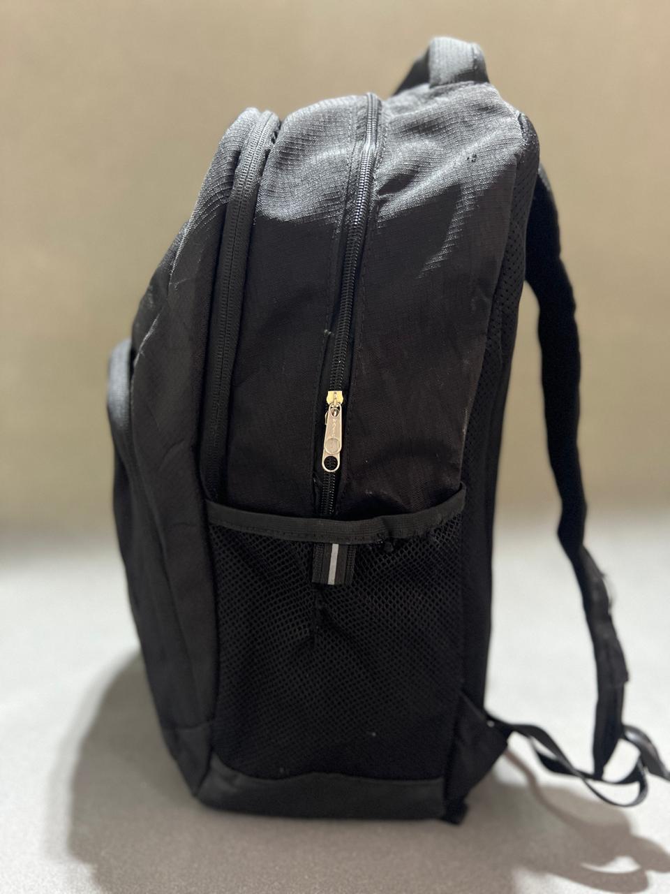 ORIGINAL HIGH SIERRA PROFESSIONAL LAPTOP AND TRAVEL BRANDED BACKPACK