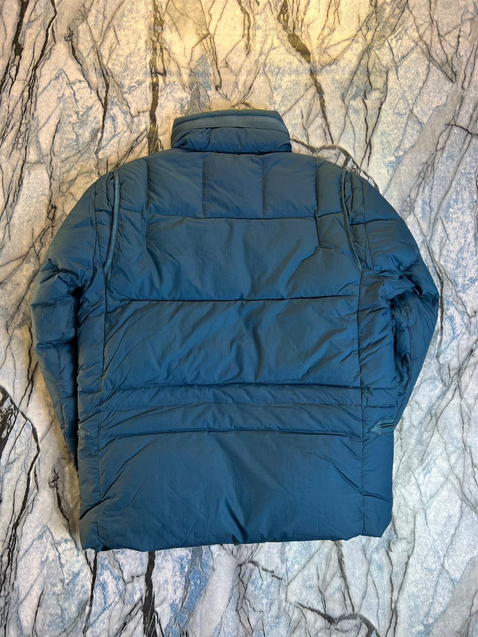 LUXURY BRAND STONE ISLAND LIGHTWEIGHT BRANDED JACKET