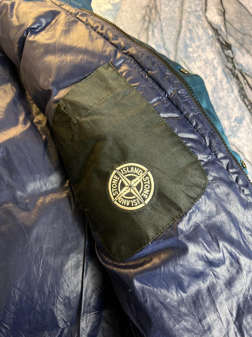 LUXURY BRAND STONE ISLAND LIGHTWEIGHT BRANDED JACKET