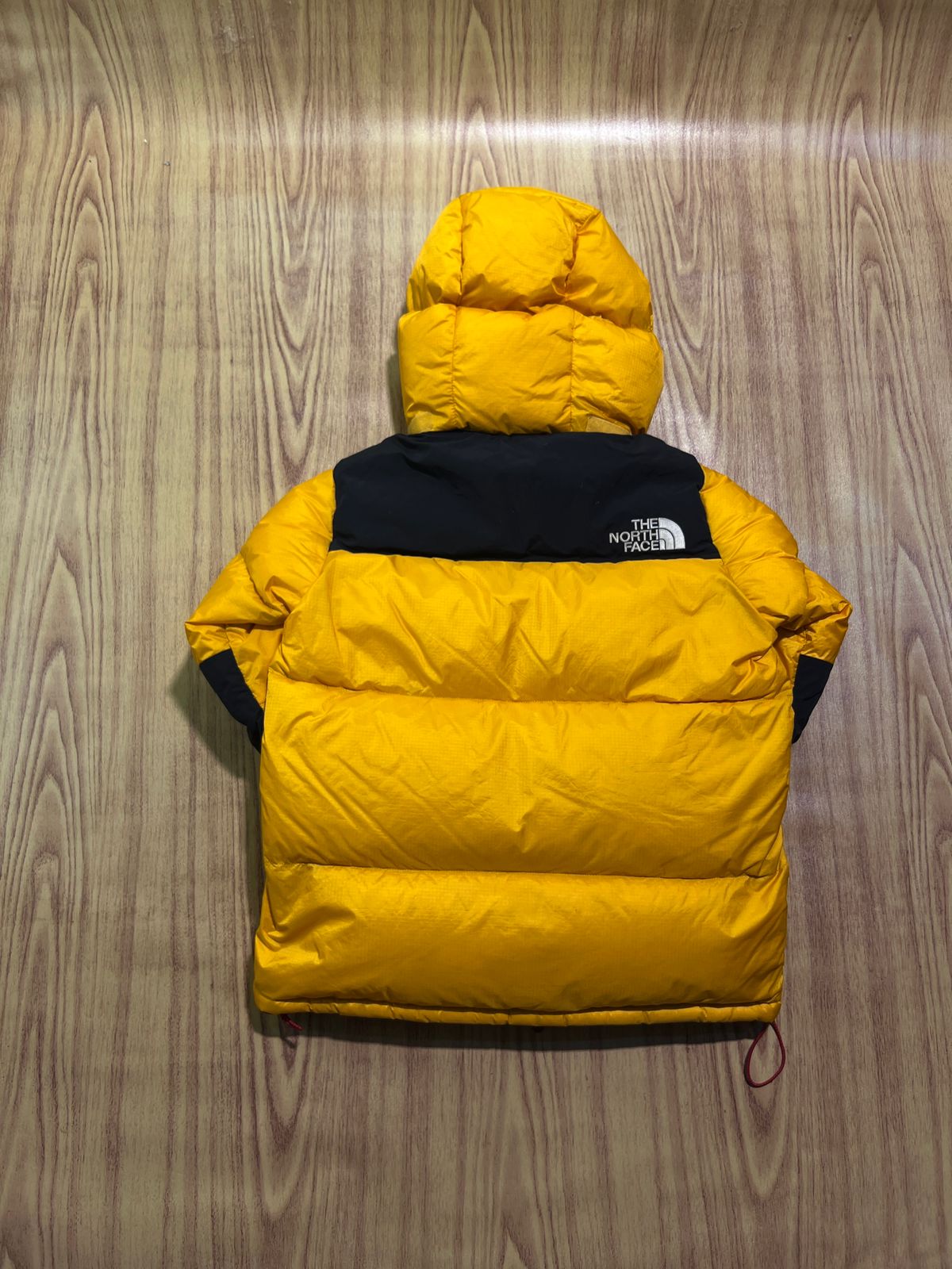 ORIGINAL THE NORTHFACE SUMMIT SERIES LIGHTWEIGHT BRANDED PUFFER JACKET