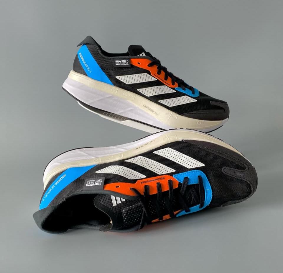 Original Adidas Adizero Boston 11 2022 Model Lightweight 300 Meter Running Shoes