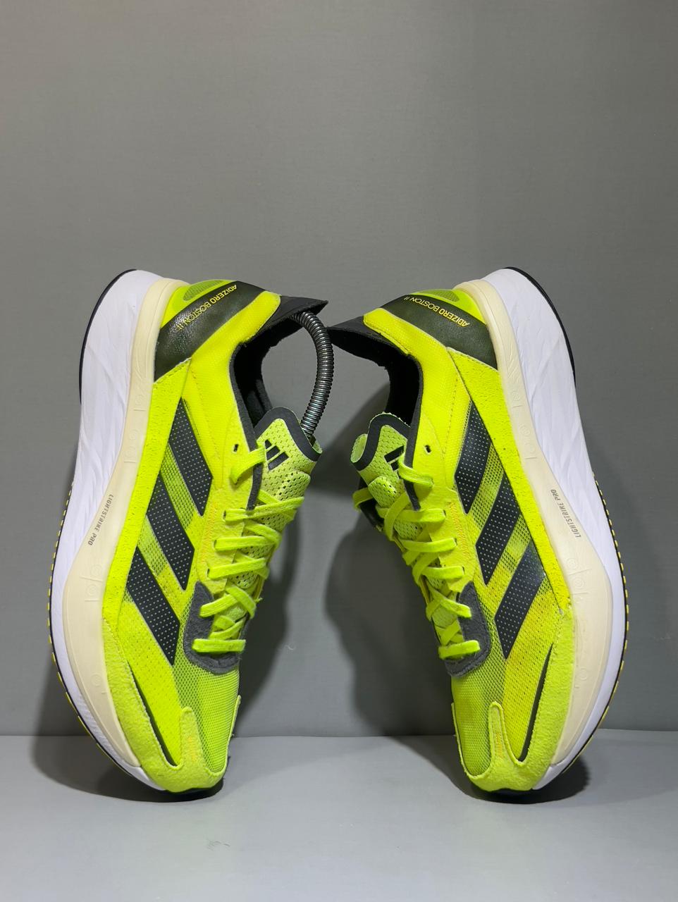Original Adidas Adizero Boston 11 2022 Model Lightweight 300 Meter Carbon Fiber Running Shoes