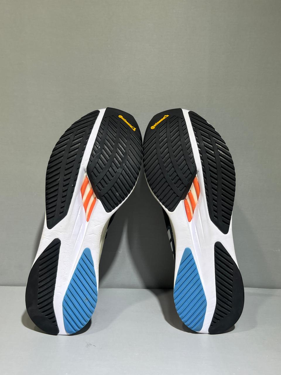 Original Adidas Adizero Boston 11 2022 Model Lightweight 300 Meter Running Shoes