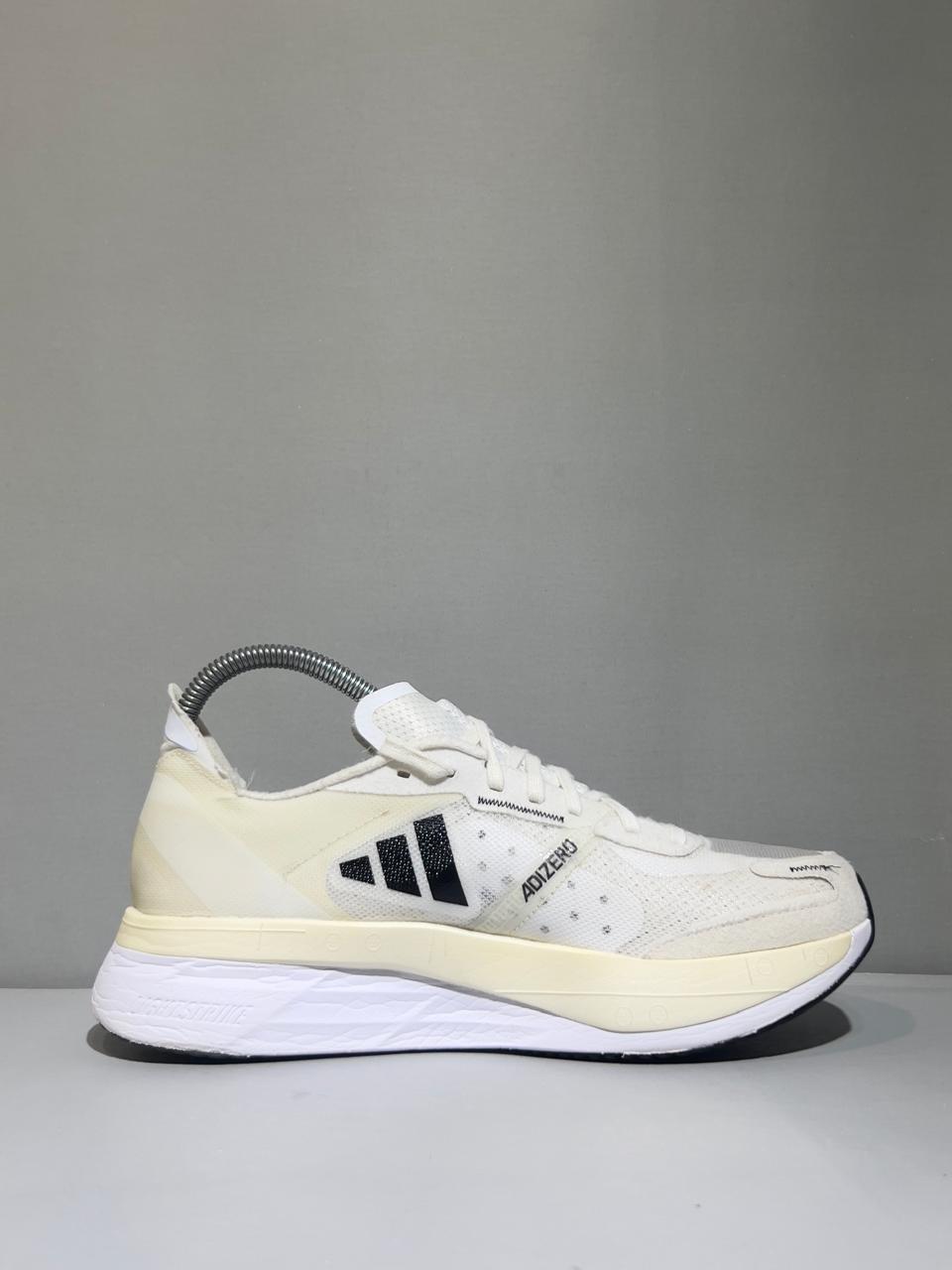 Original Adidas Adizero Boston 11 2022 Model Lightweight 300 Meter Running Shoes