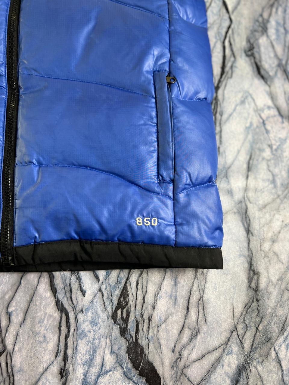 ORIGINAL THE NORTHFACE SUMMIT SERIES LIGHTWEIGHT BRANDED PUFFER JACKET