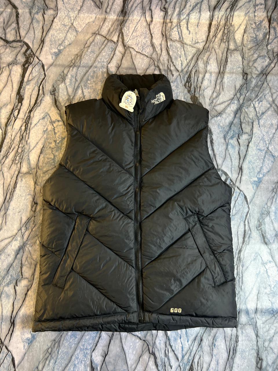 ORIGINAL THE NORTHFACE LIGHTWEIGHT SLEEVELESS BRANDED JACKET