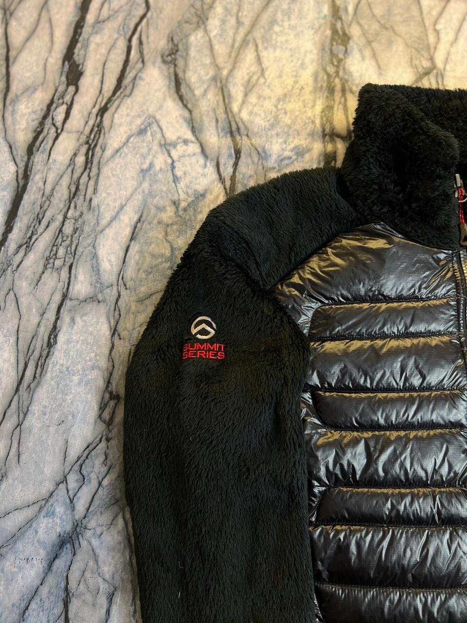 ORIGINAL THE NORTHFACE LIGHTWEIGHT BRANDED JACKET