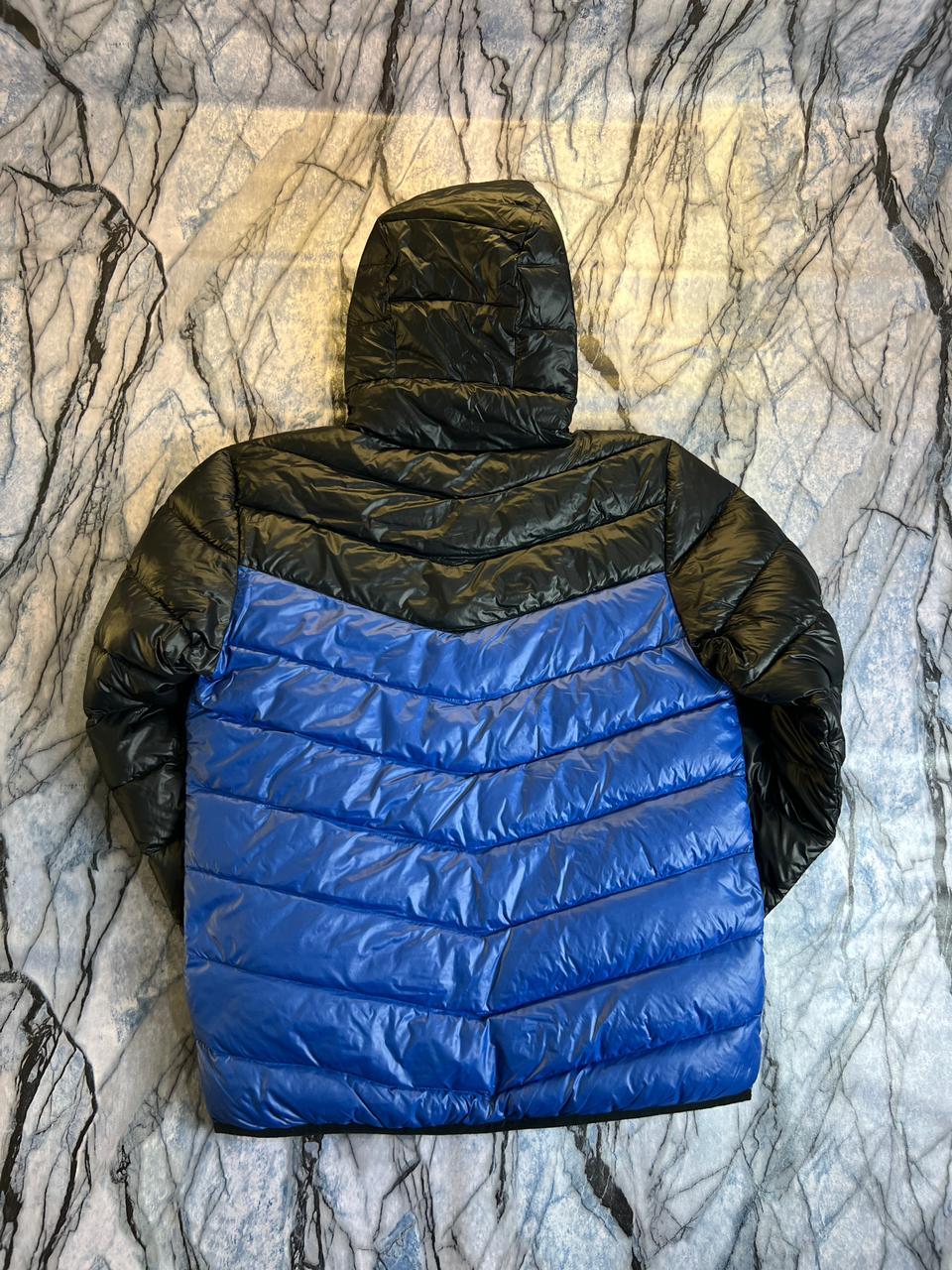 ORIGINAL NIKE LIGHTWEIGHT BRANDED JACKET