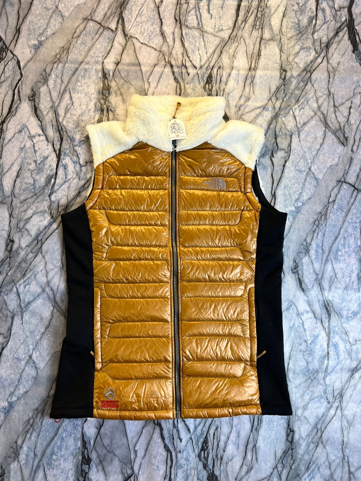 ORIGINAL THE NORTH FACE LIGHTWEIGHT BRANDED SLEEVELESS JACKET