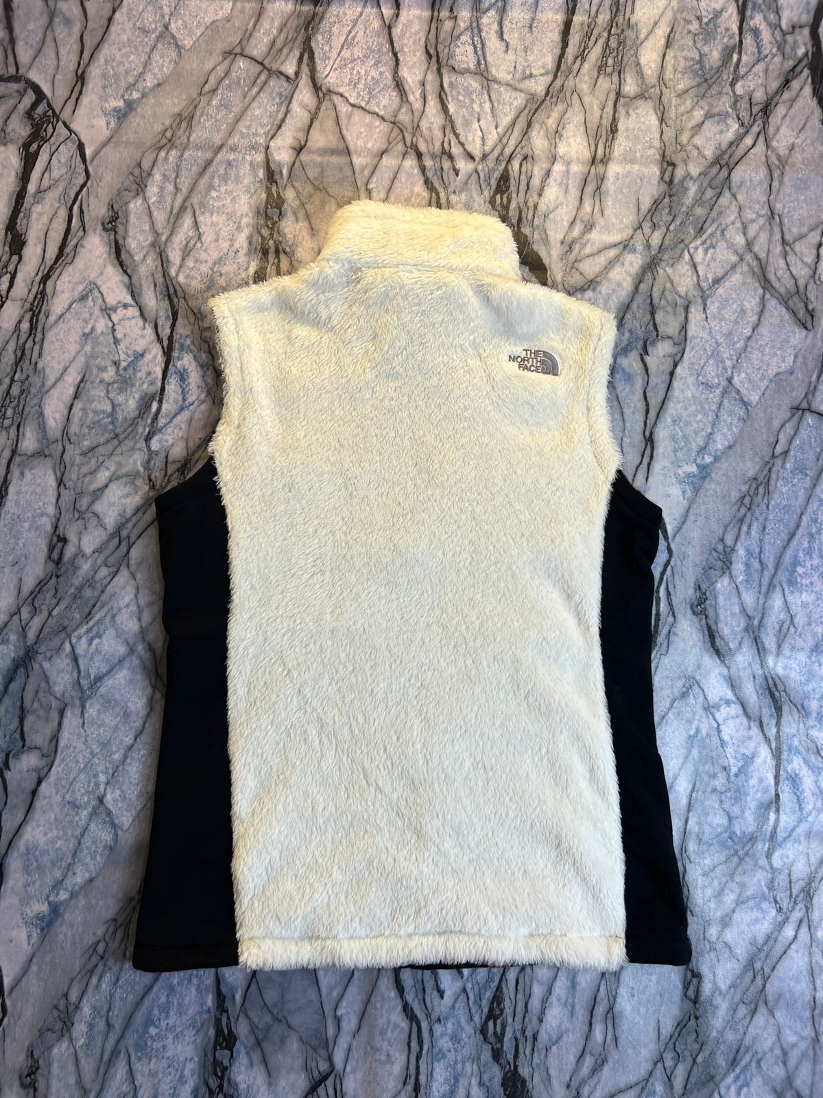 ORIGINAL THE NORTH FACE LIGHTWEIGHT BRANDED SLEEVELESS JACKET