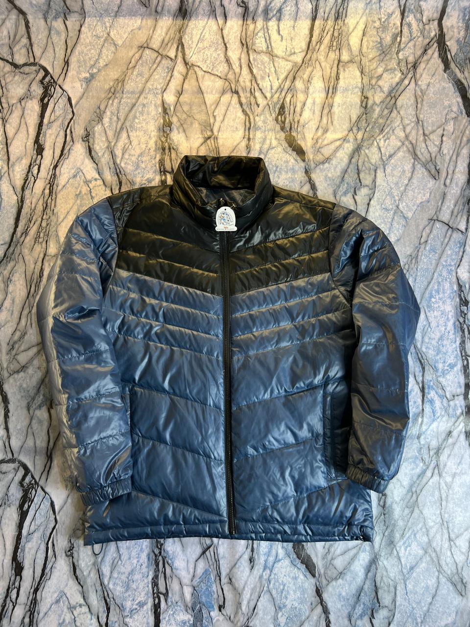 ORIGINAL ASICS LIGHTWEIGHT BRANDED DOWN JACKET