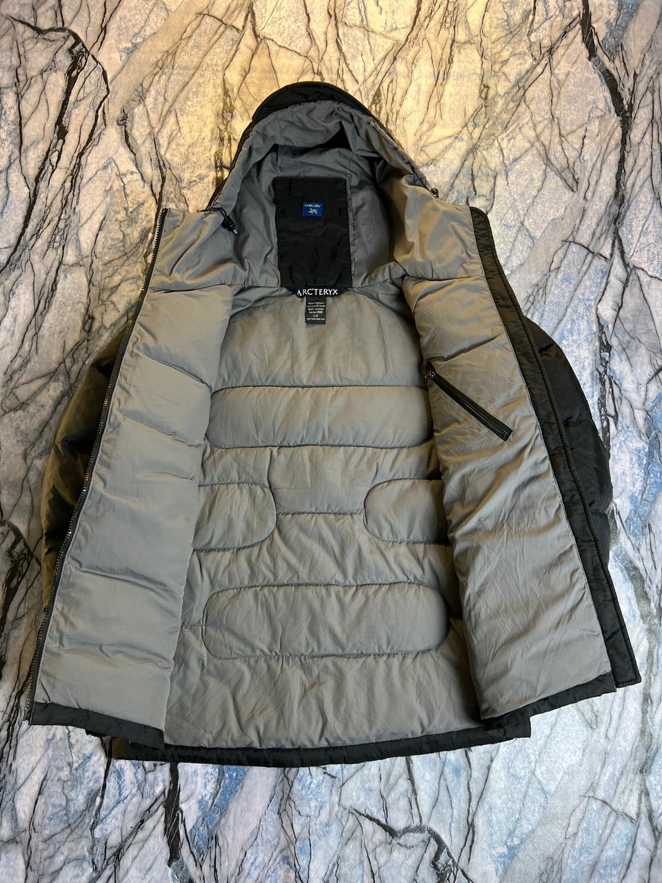 ORIGINAL ARCTYREX LIGHTWEIGHT BRANDED PUFFER JACKET