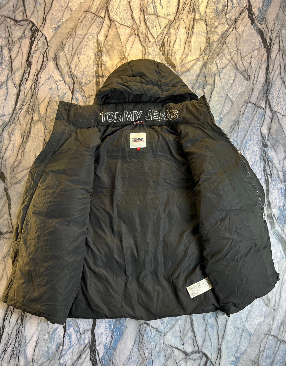 ORIGINAL TOMMY HILFIGER LIGHTWEIGHT BRANDED DOWN JACKET