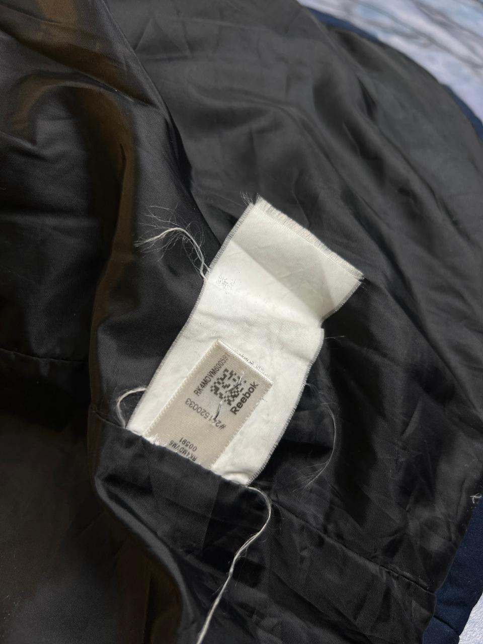 ORIGINAL REEBOK LIGHTWEIGHT BRANDED DOWN JACKET