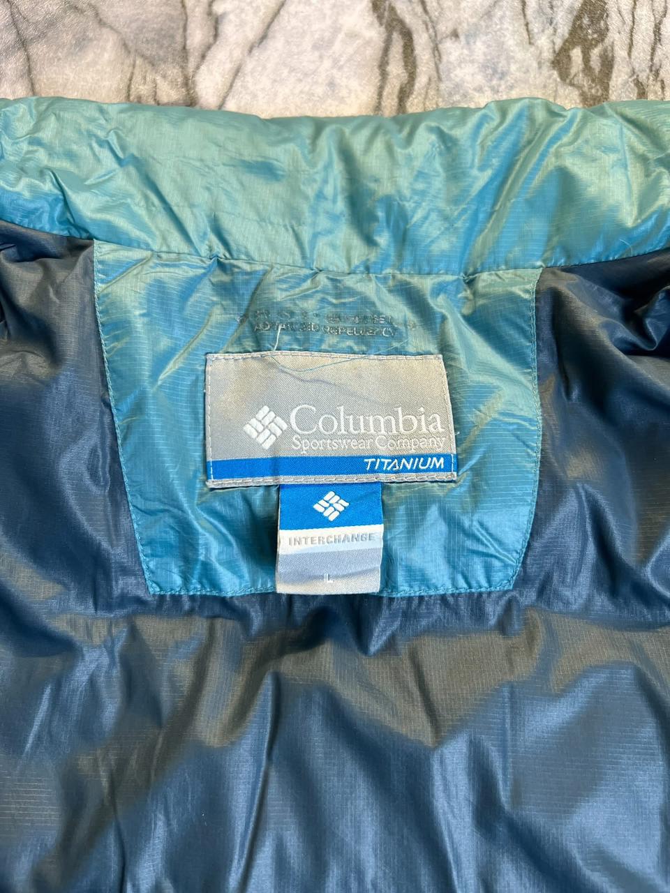Original Columbia Lightweight Branded Down Jacket
