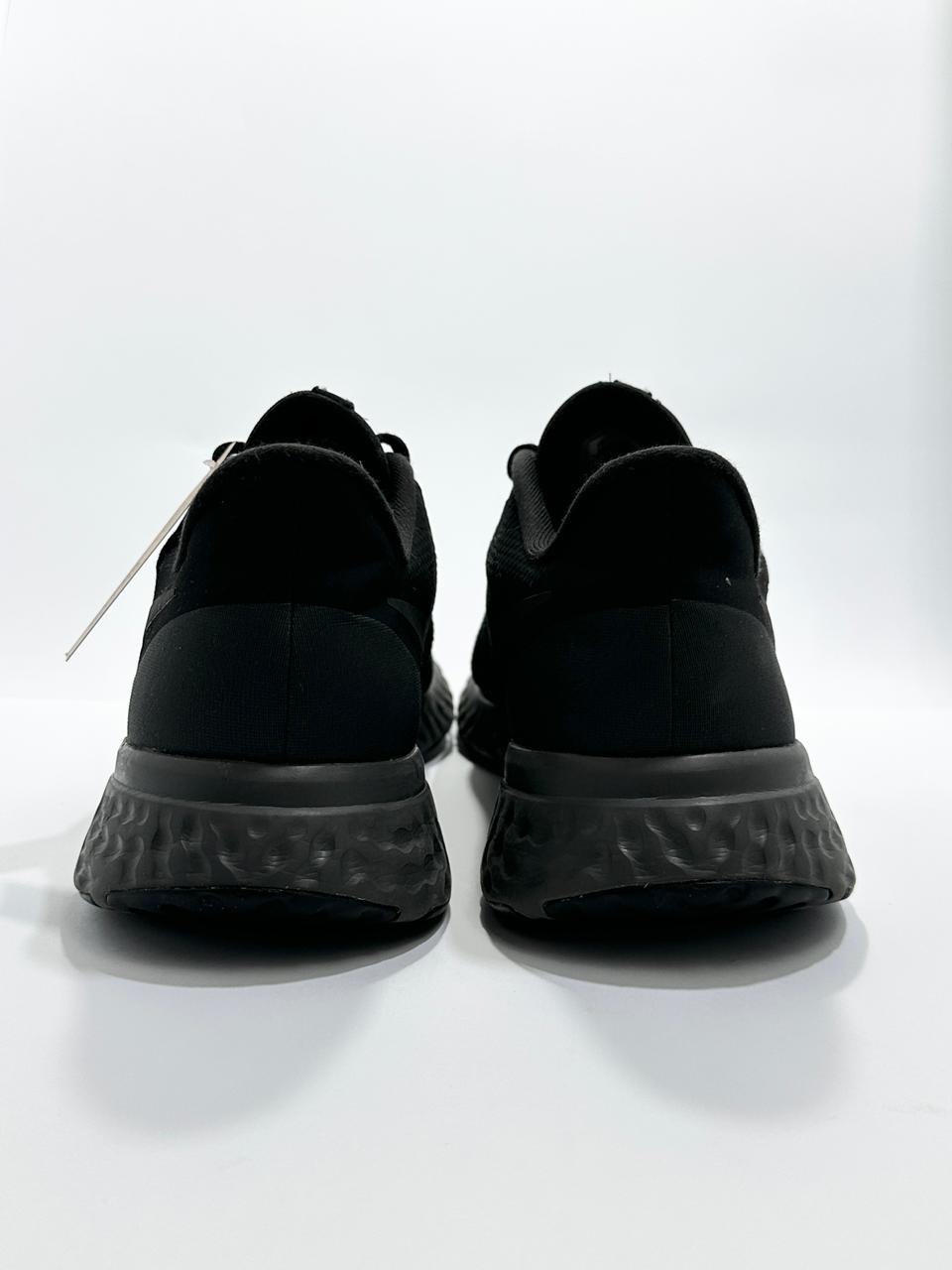 Original Nike Revolution 5 Lightweight Branded Shoes