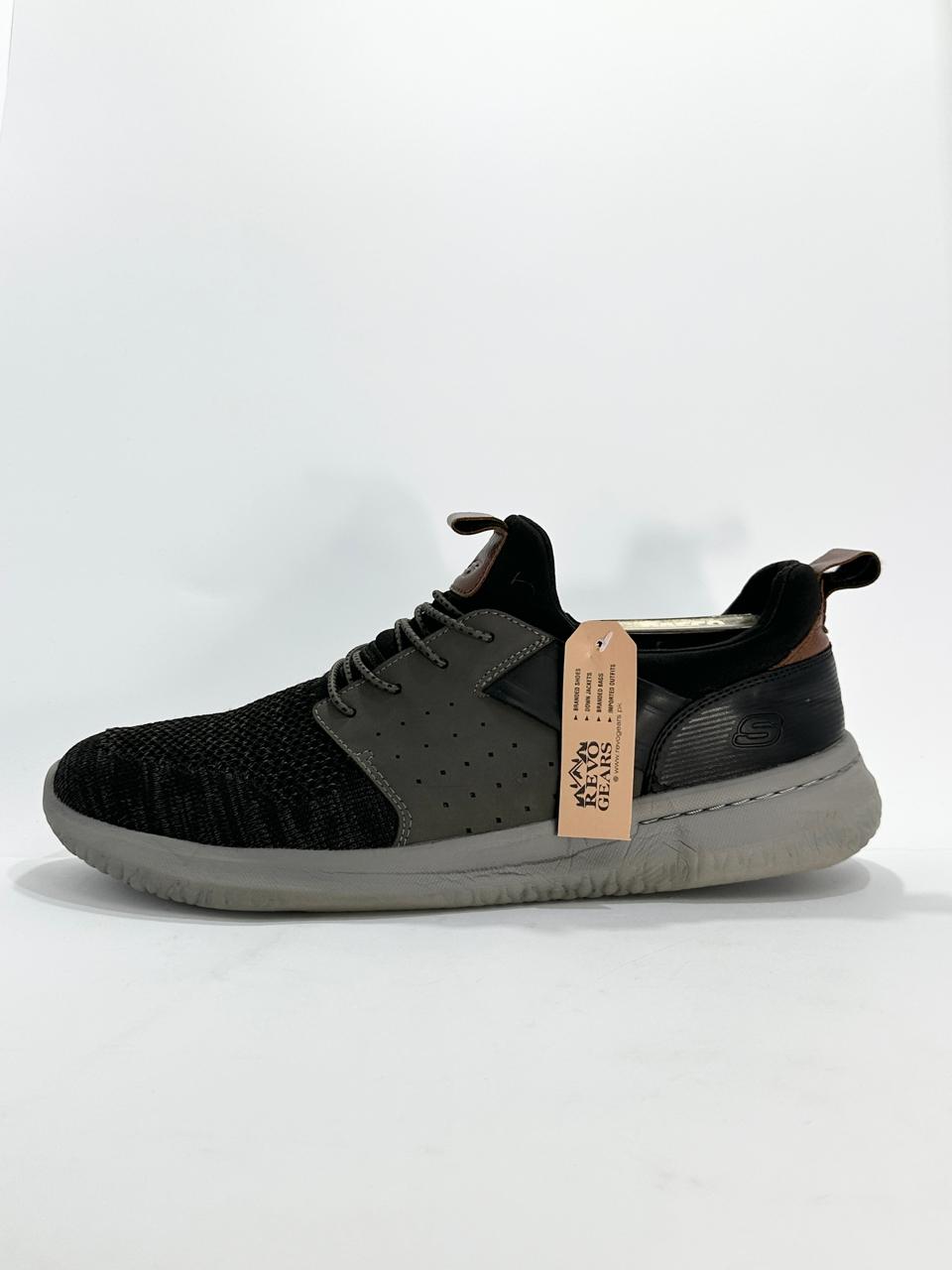 Skechers Classic Fit Branded Shoes