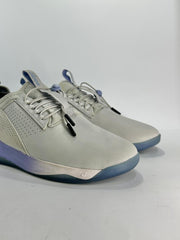 Clove Lightweight Branded Water Resistant Lightweight Shoes