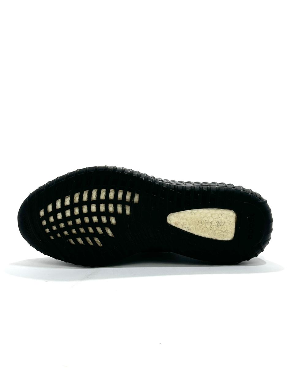 Adidas Yeezy Lightweight Branded Comfortable Shoes