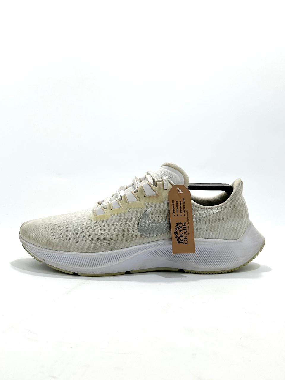 Nike Pegasus 37 Lightweight Branded Running and Comfortable Shoes