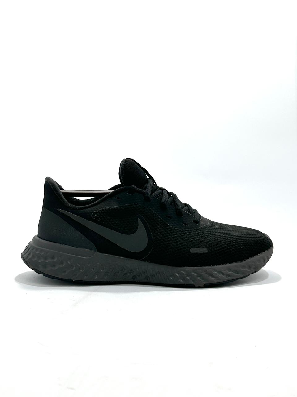 Original Nike Revolution 5 Lightweight Branded Running Shoes