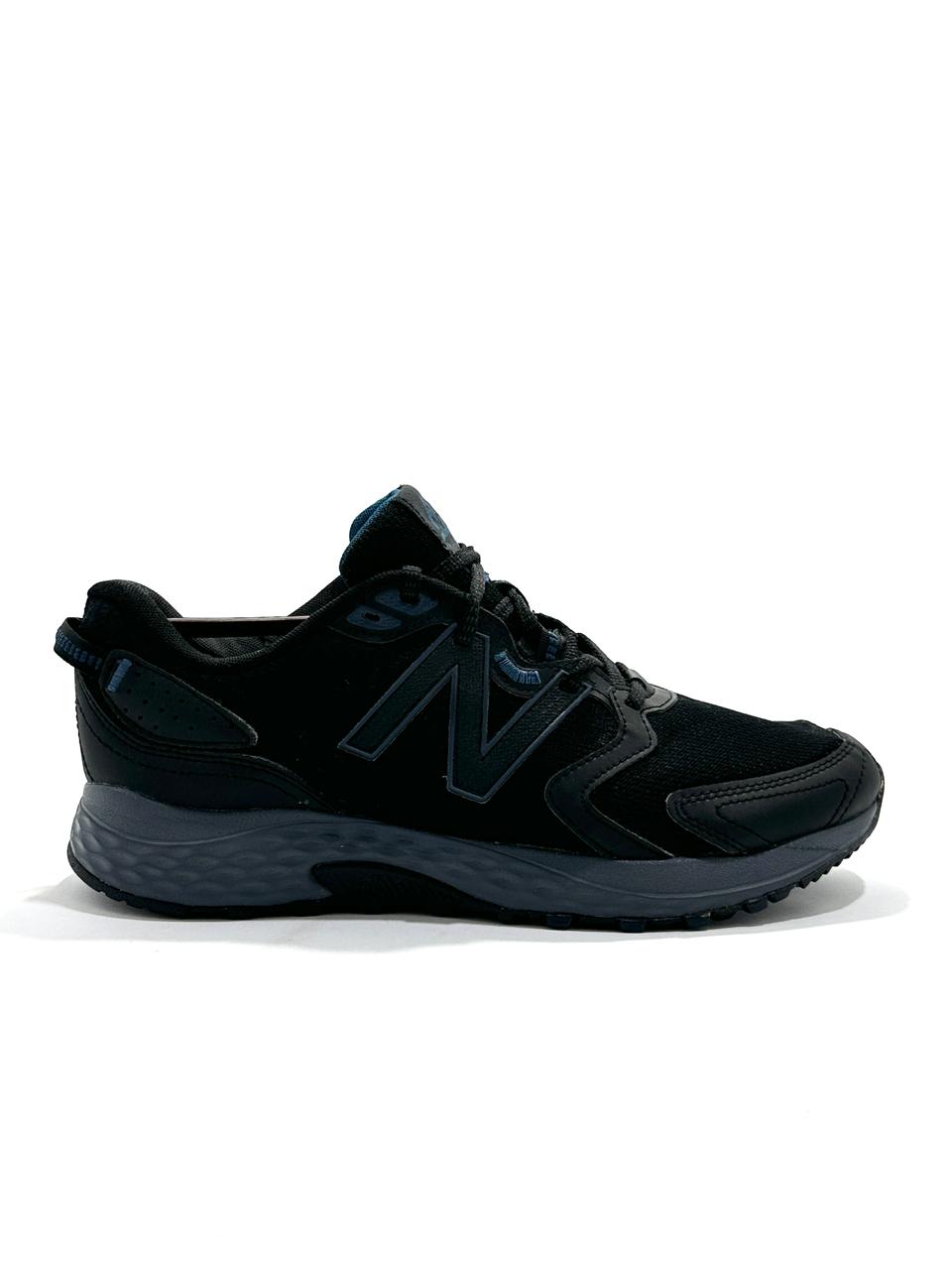 New Balance Lightweight Branded Comfortable Trekking and Trial Shoes