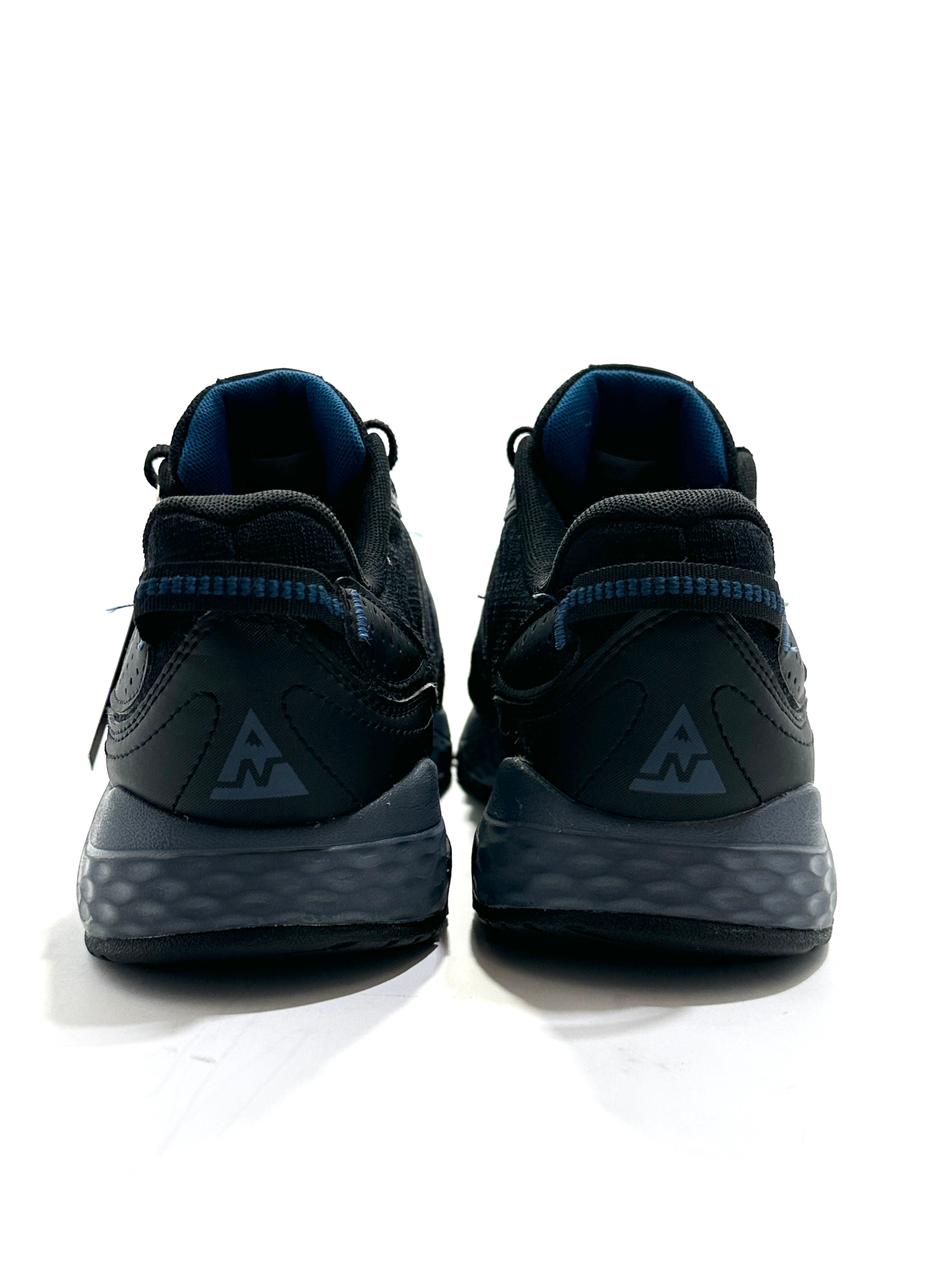New Balance Lightweight Branded Comfortable Trekking and Trial Shoes