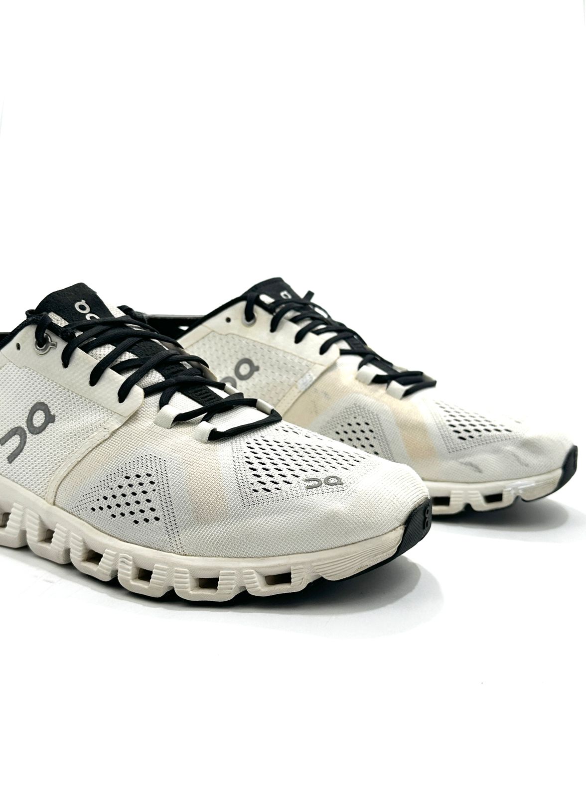 On Cloud Cloudx Lightweight Branded Running Shoes