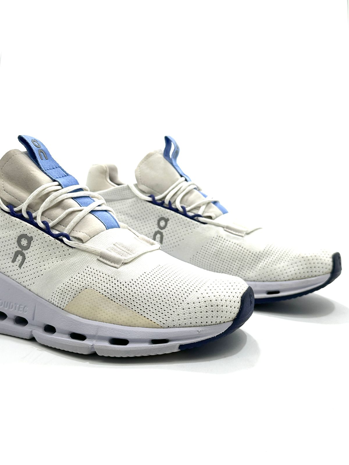 On Cloud Cloudnova Lightweight Branded Sneakers Shoes