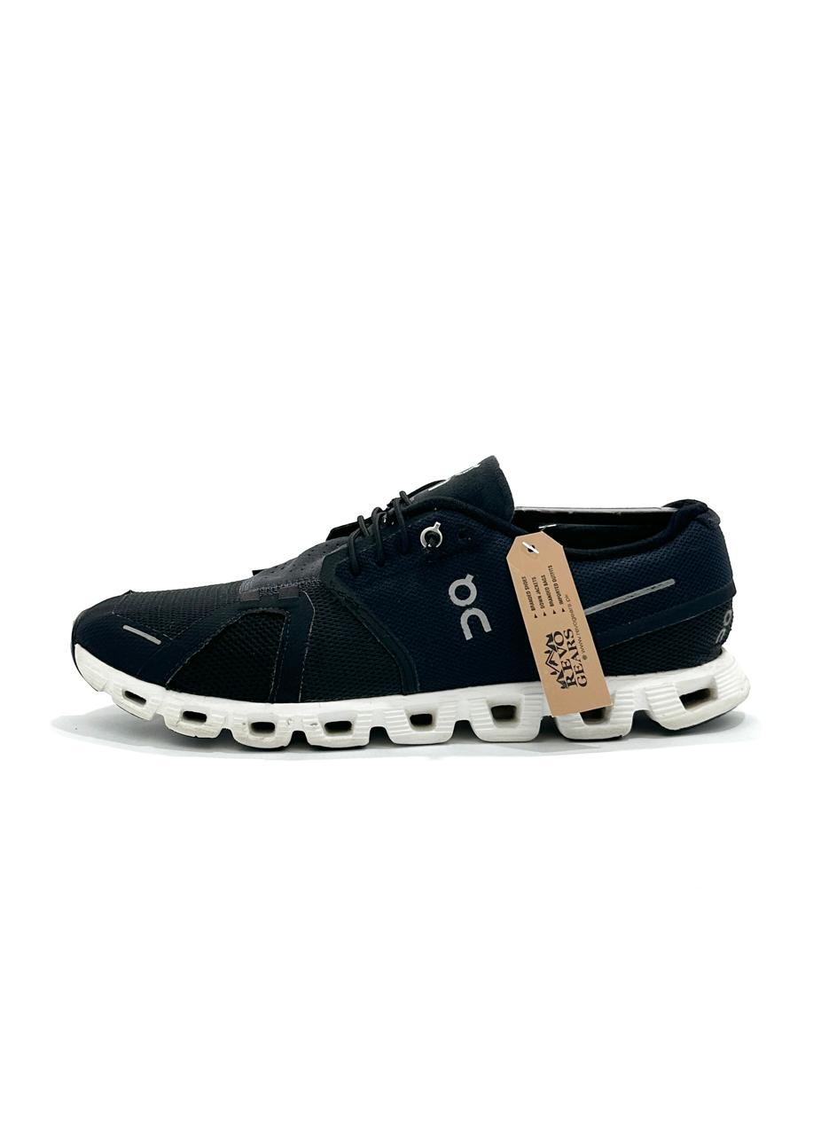 On Cloud 5 Lightweight Branded Running Shoes