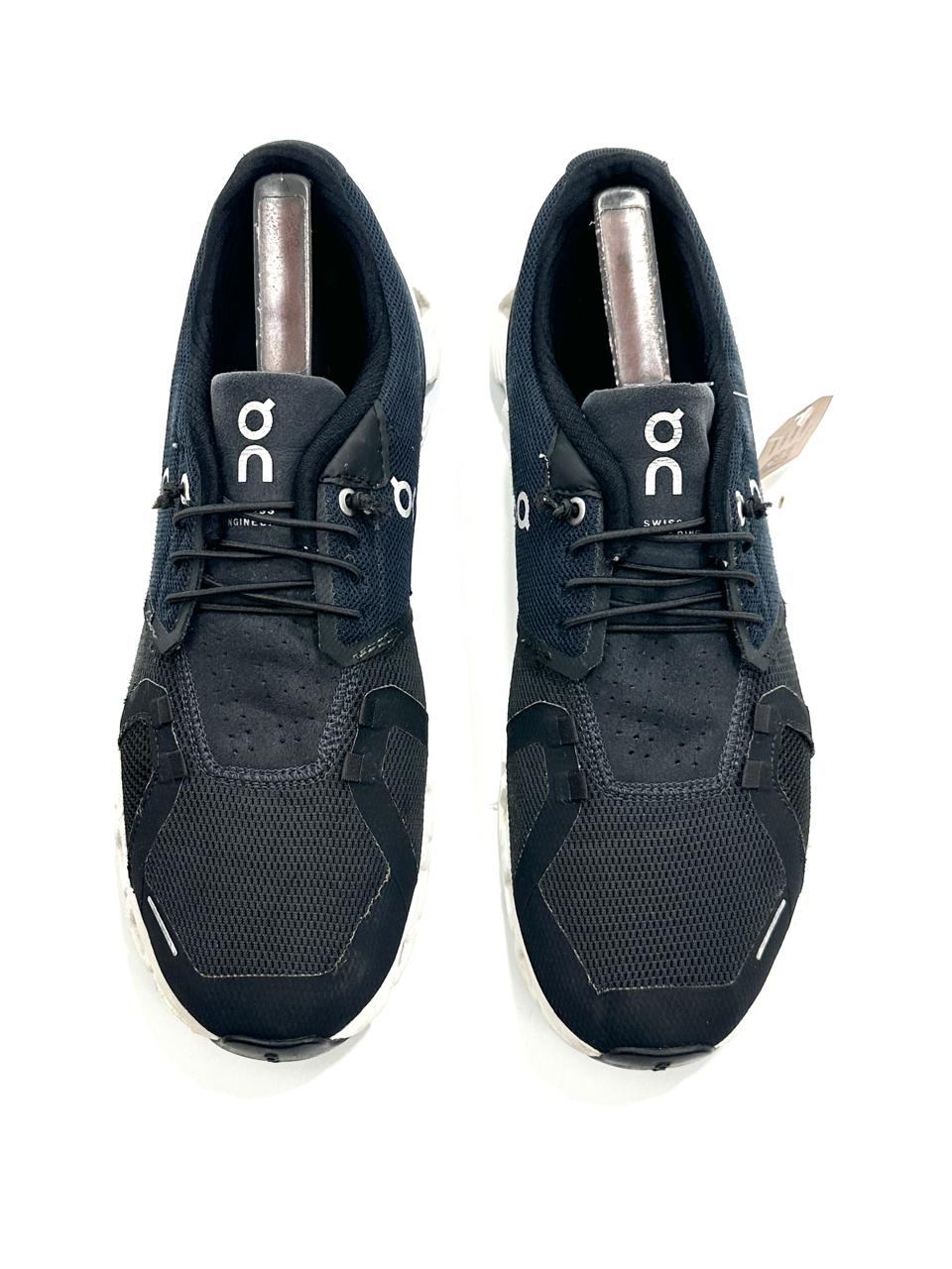 On Cloud 5 Lightweight Branded Running Shoes