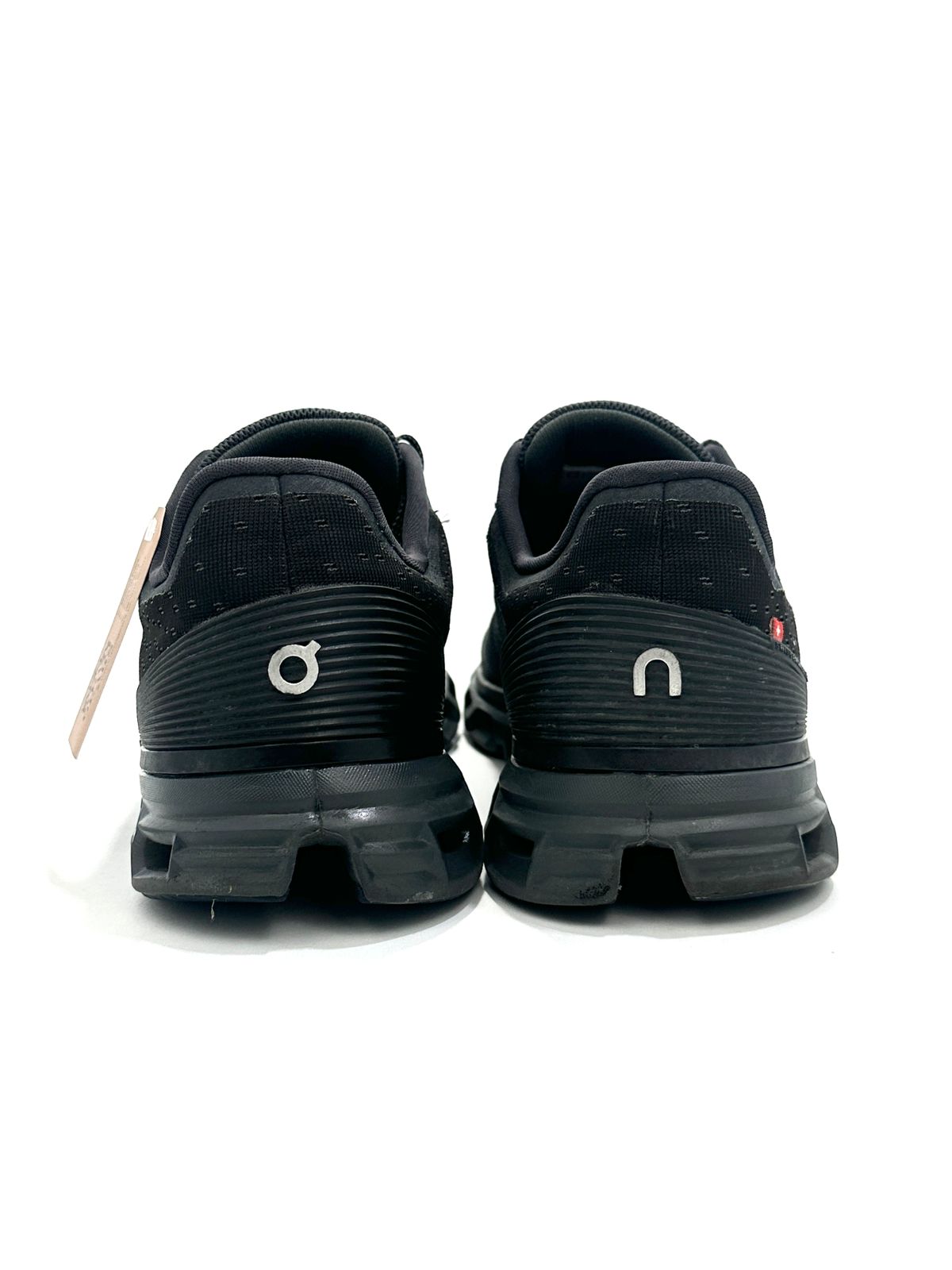 On Cloud On Cloudstratus Trainers  Branded Running Shoes