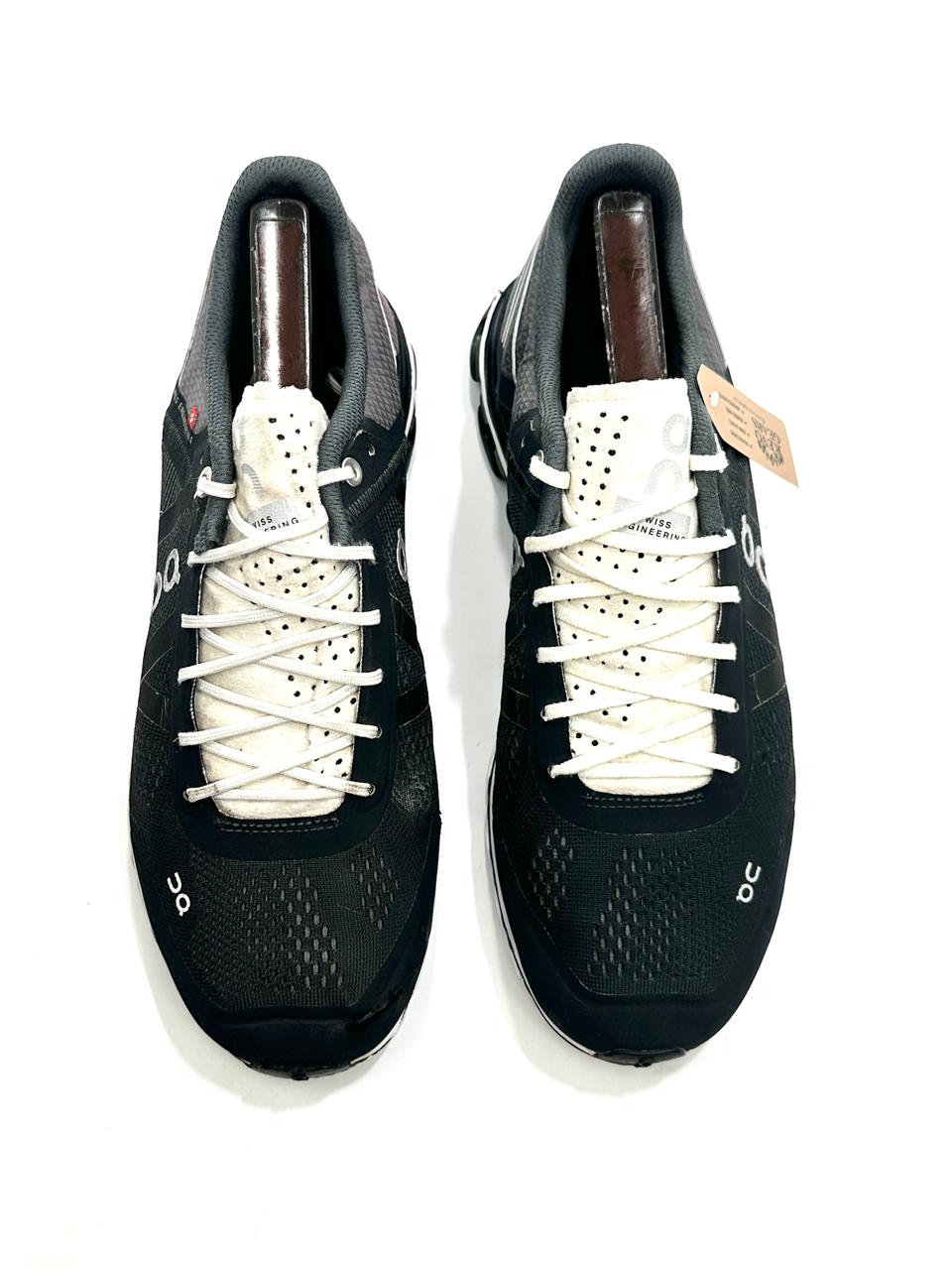 On Cloud Lightweight Branded Running Shoes