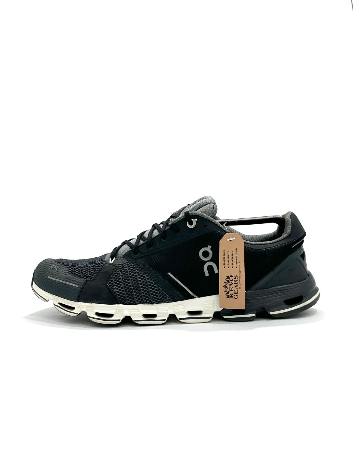 On Cloud Lightweight Branded Running Sneakers Shoes