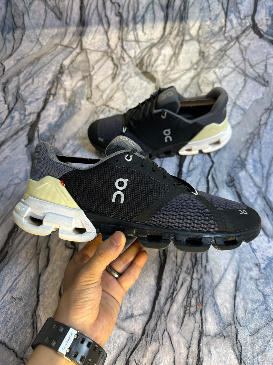 On Cloud Branded Shoes