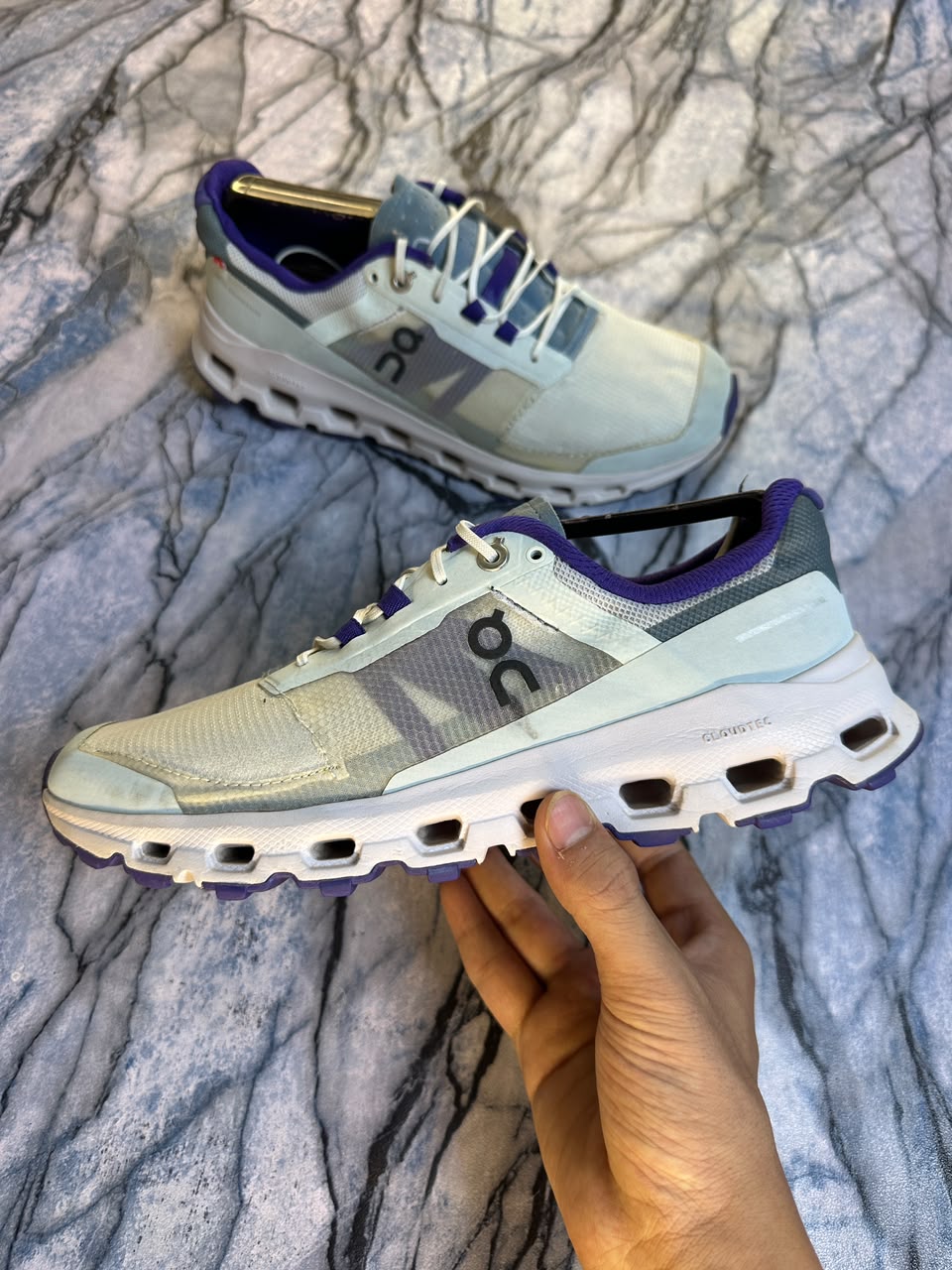 On Cloud Lightweight Branded Shoes