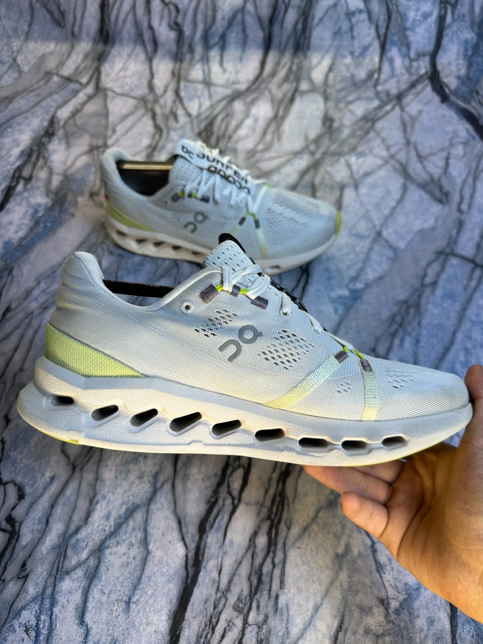 On Cloud Surfers Branded Shoes