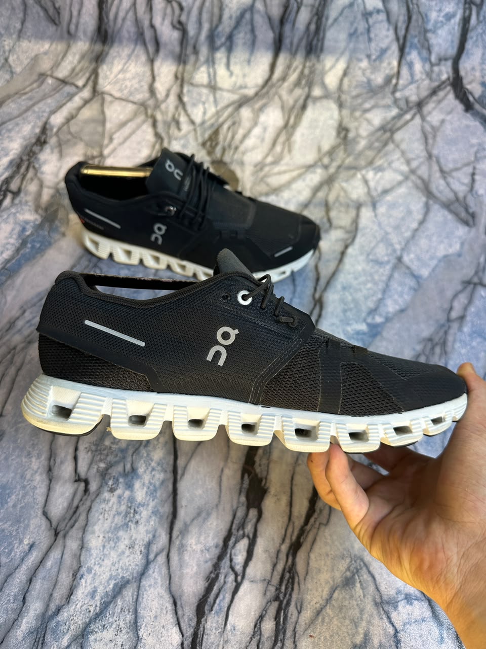 On Cloud 5 Branded Running Shoes