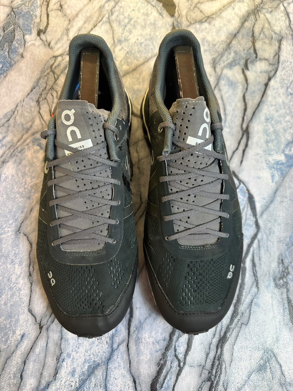 On Cloud Branded Running Shoes