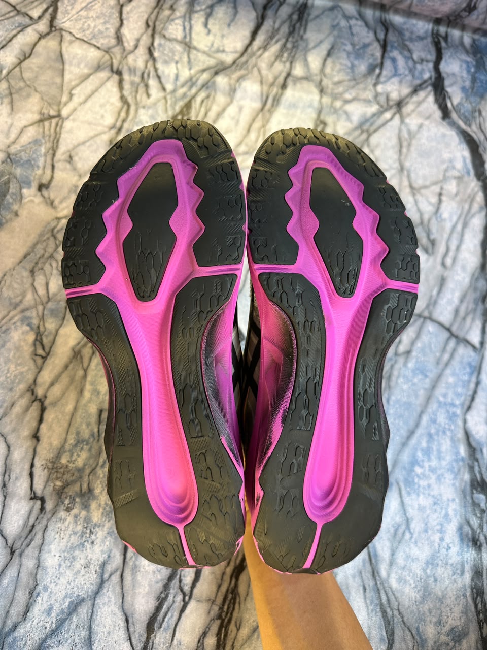 Asics Novablast Branded Shoes