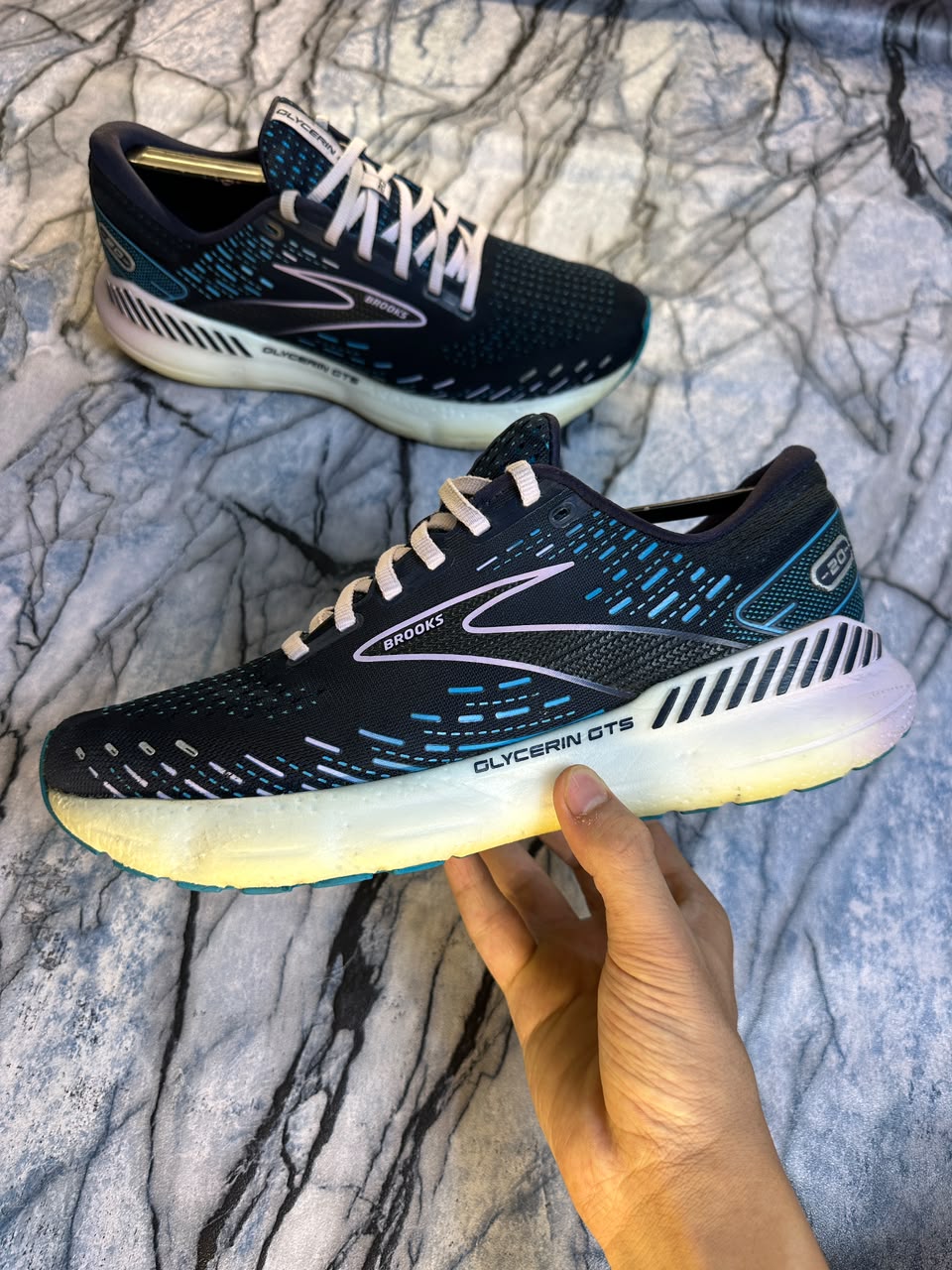 Brooks Glycerin Lightweight Branded Running Shoes
