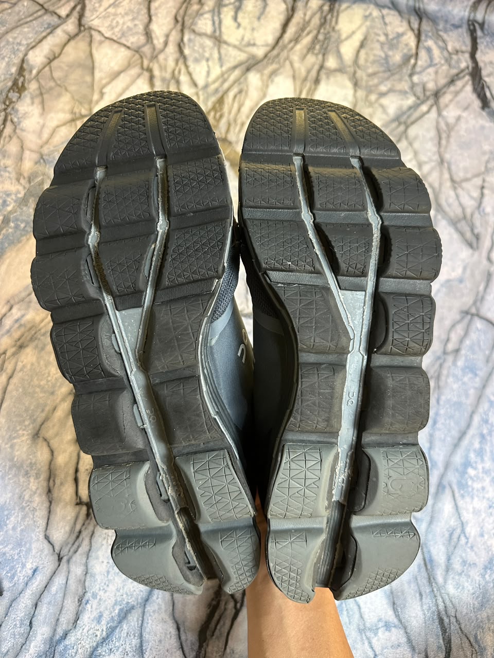 On-Cloud Branded Shoes