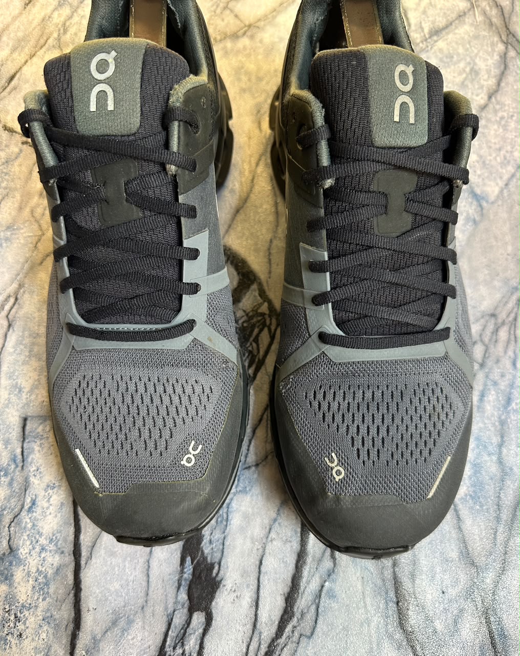 On-Cloud Branded Shoes