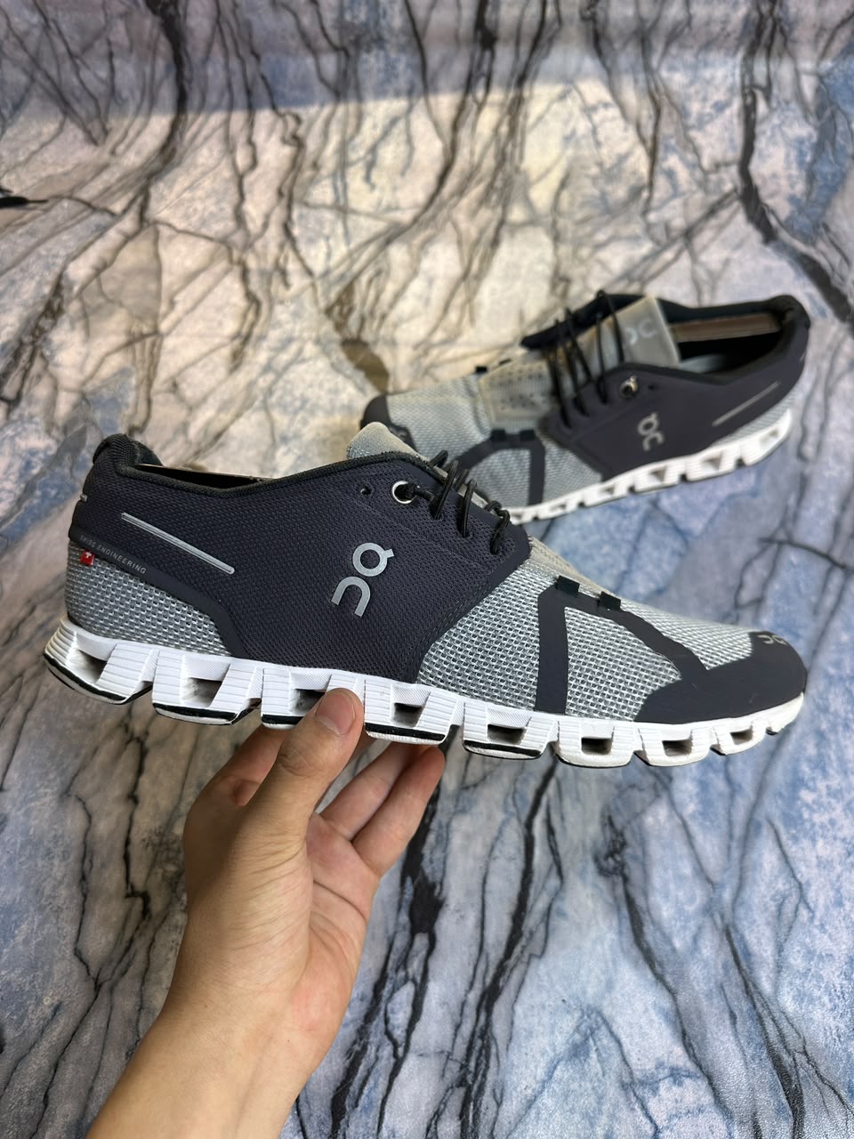 On Cloud 5 Branded Shoes