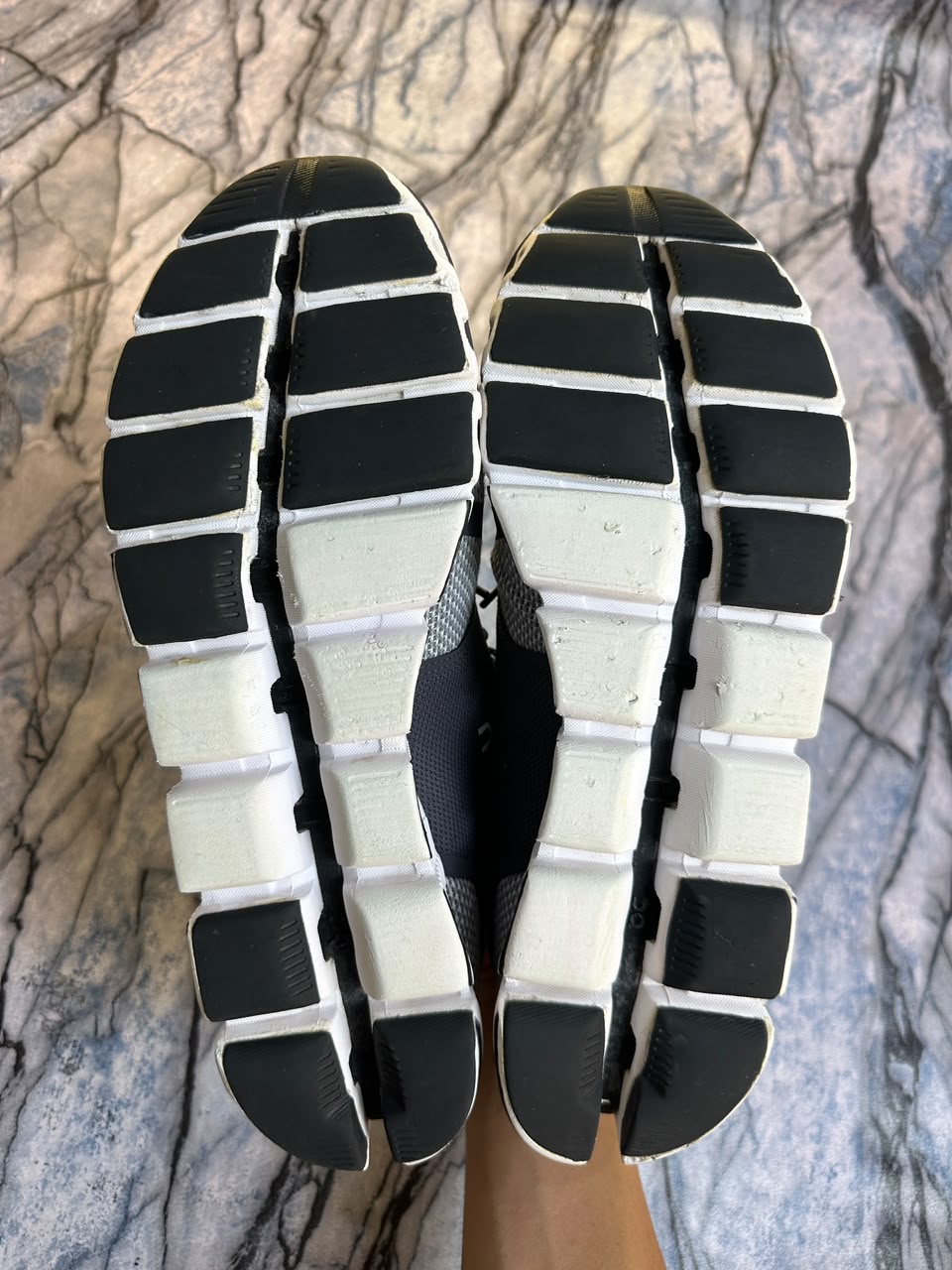 On Cloud 5 Branded Shoes