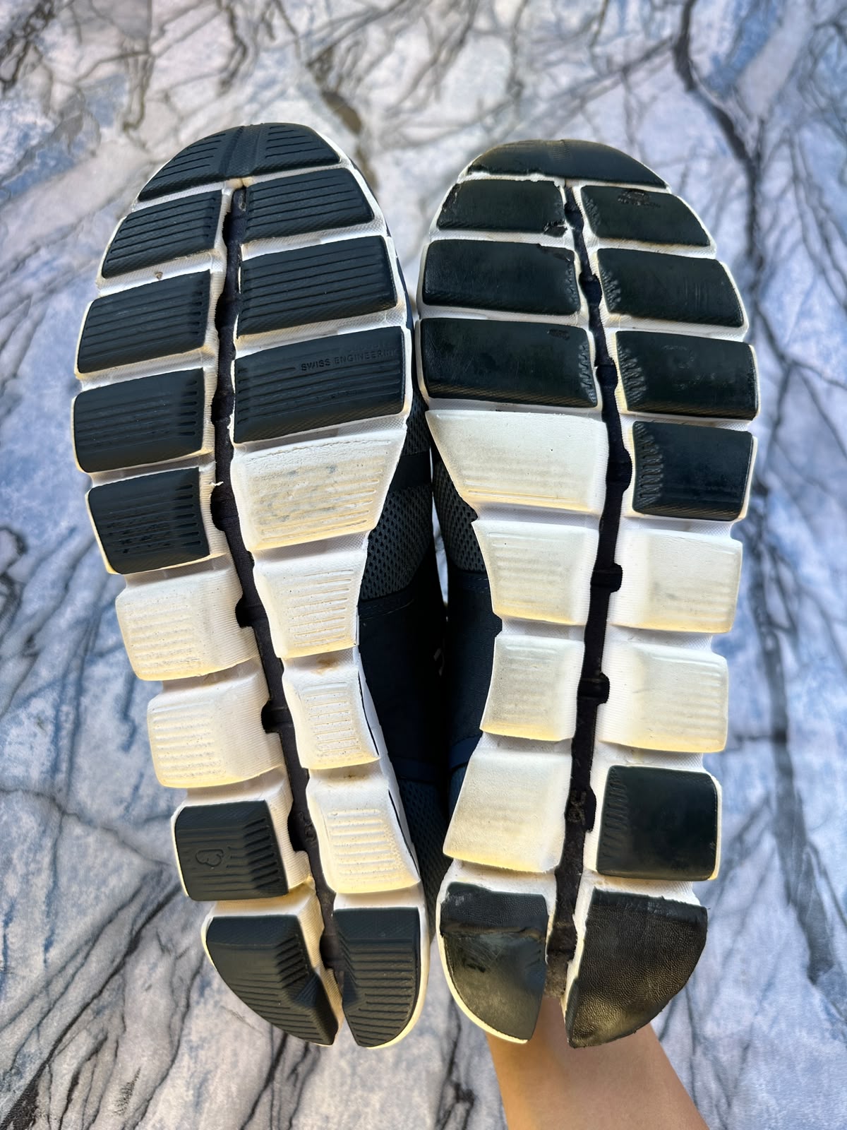 On Cloud 5 Lightweight Branded Running Shoes