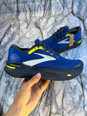 Brooks Ghost Max Branded Shoes
