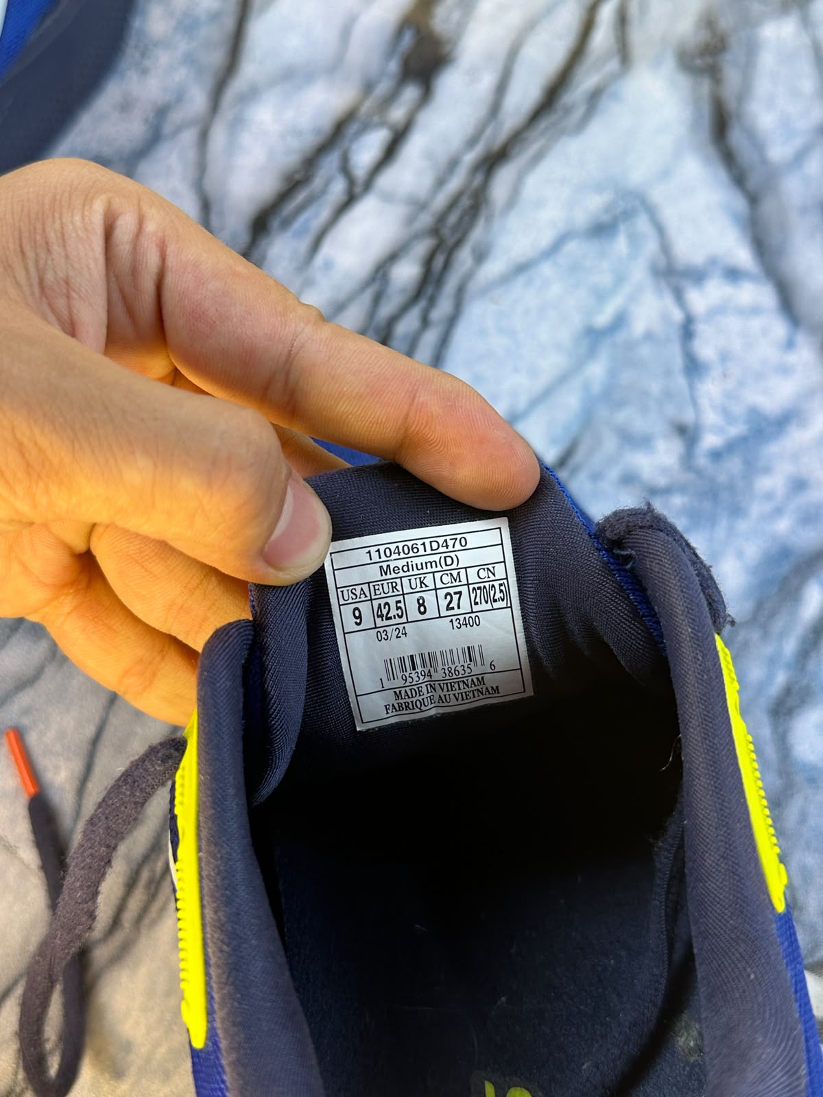 Brooks Ghost Max Branded Shoes